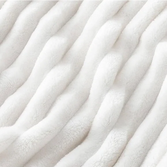 Bedsure White Throw Blanket for Couch - Super Soft Cozy Blankets for Women, Cute - Picture 6 of 6